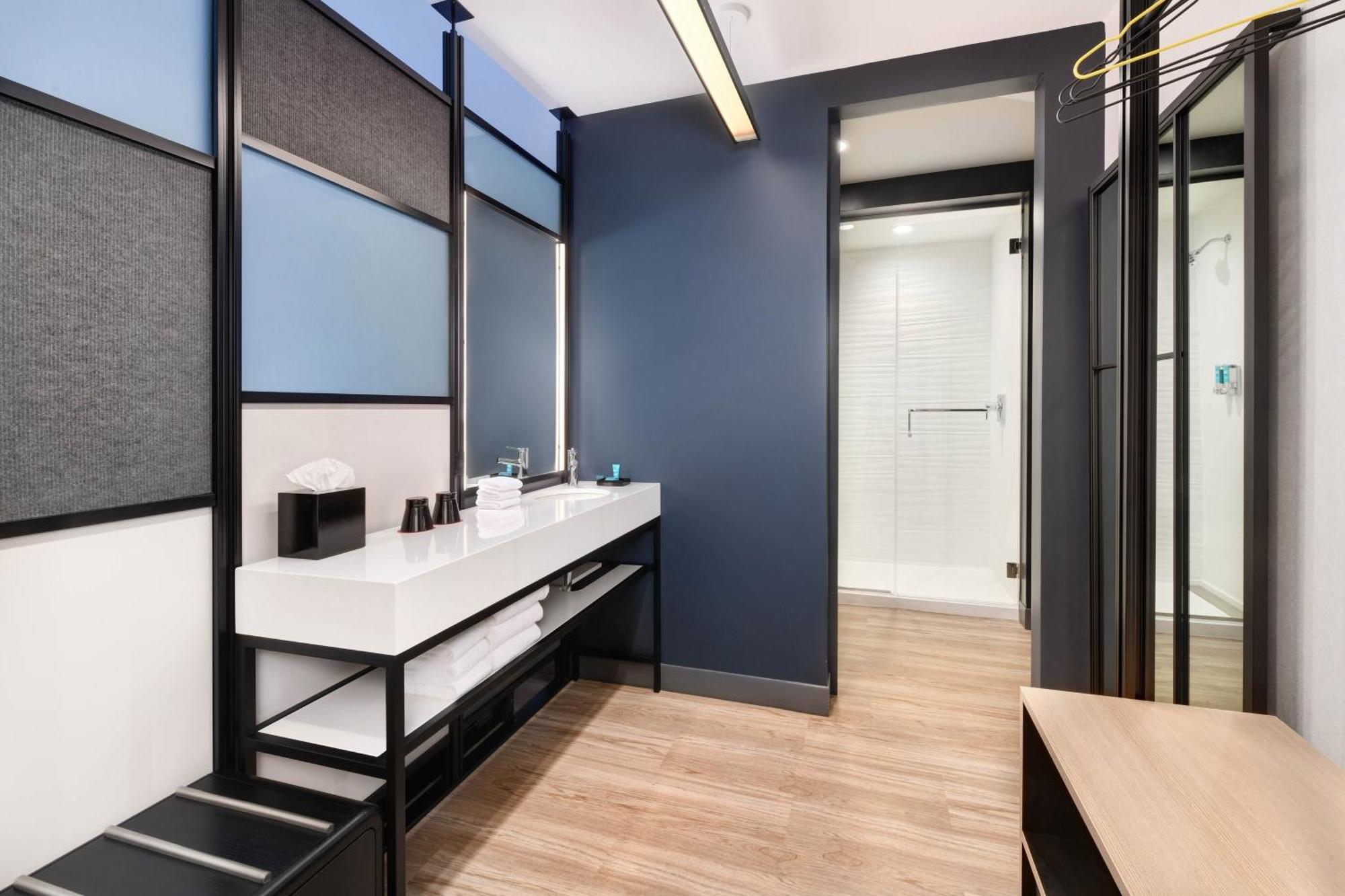 Aloft Cincinnati West Chester Eksteriør billede